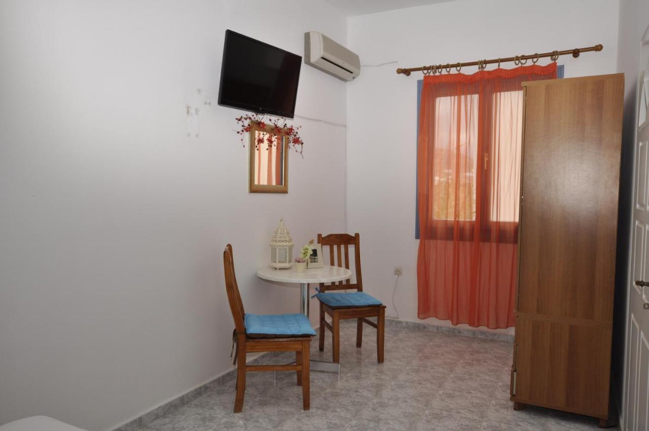 Manos Apartments Мегас-Ялос-Нитес Номер фото